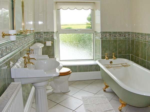 The Grange Villa Walton West Exterior photo